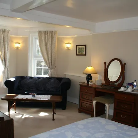 Clayhill House Bed & Breakfast-2